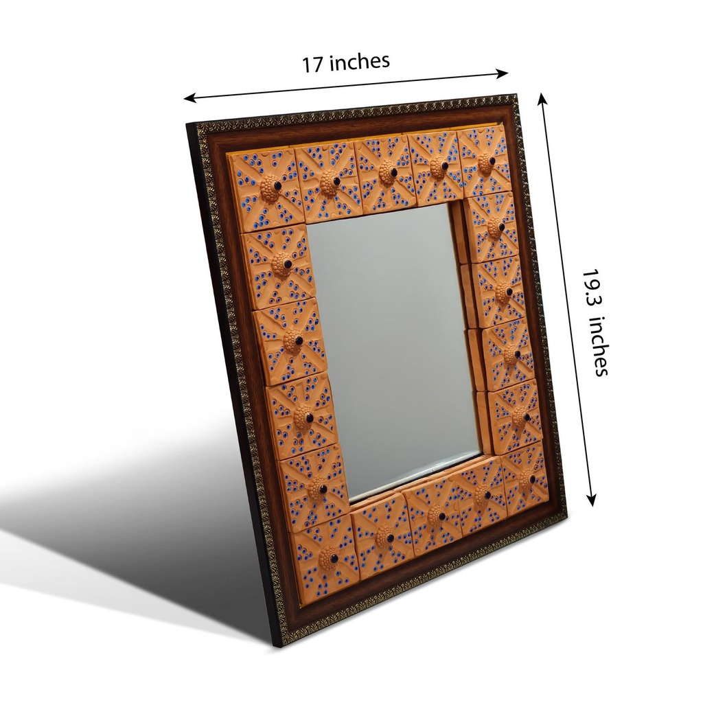 Mirror-02.jpg