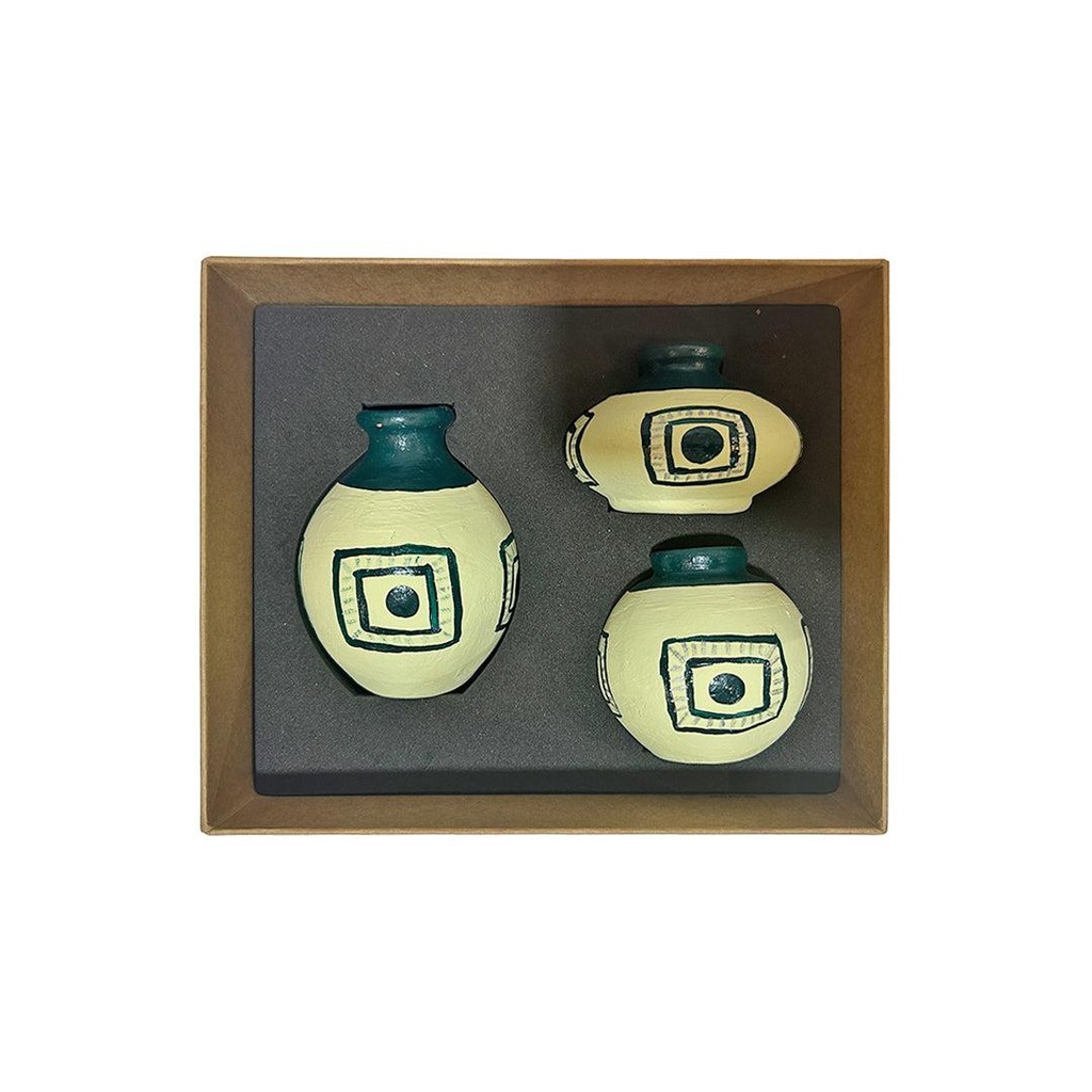 box_861ab7dd-df55-46f0-93fb-eed1d10ae08d.jpg