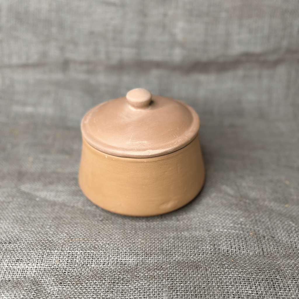 Terracotta curd setter/Clay curd pot (Small 200ml)